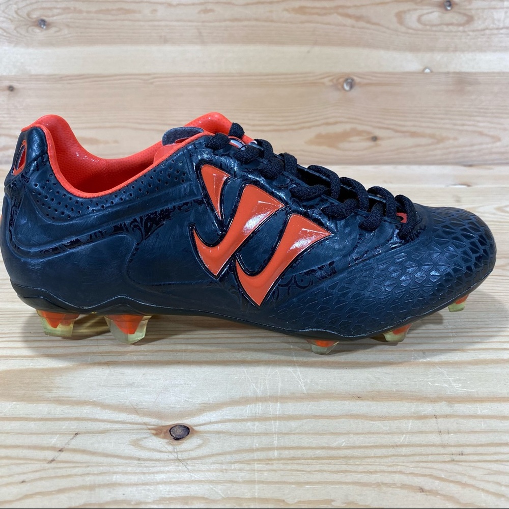 NIB Warrior Youth Skreamer Soccer Lacrosse Field Hockey Cleat  Black/Orange - Picture 2 of 8
